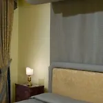 Ξενοδοχείο Chiaja De Charme 3*