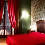 Ξενοδοχείο Chiaja De Charme 3*