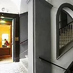Chiaja De Charme Hotel 3*