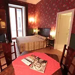 Chiaja De Charme 3* Naples