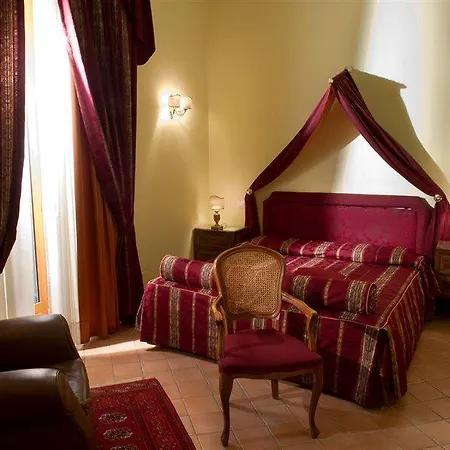 Chiaja De Charme 3* Naples