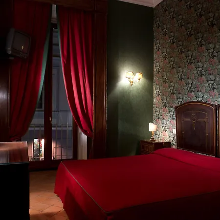 Chiaja De Charme Hotel 3*