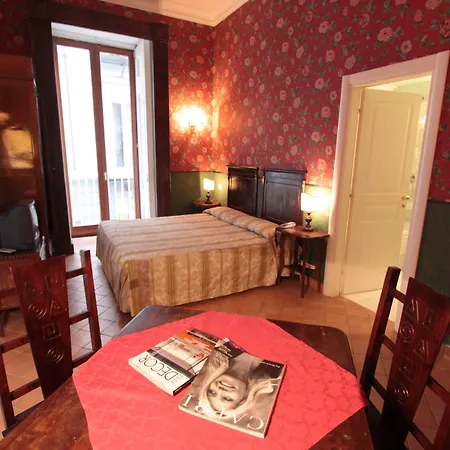 Chiaja De Charme 3* Napoli