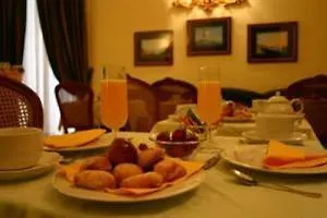 Chiaja De Charme 3* Naples