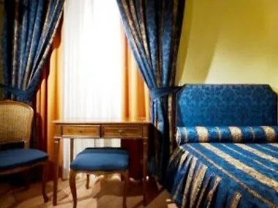 Chiaja De Charme Hotel